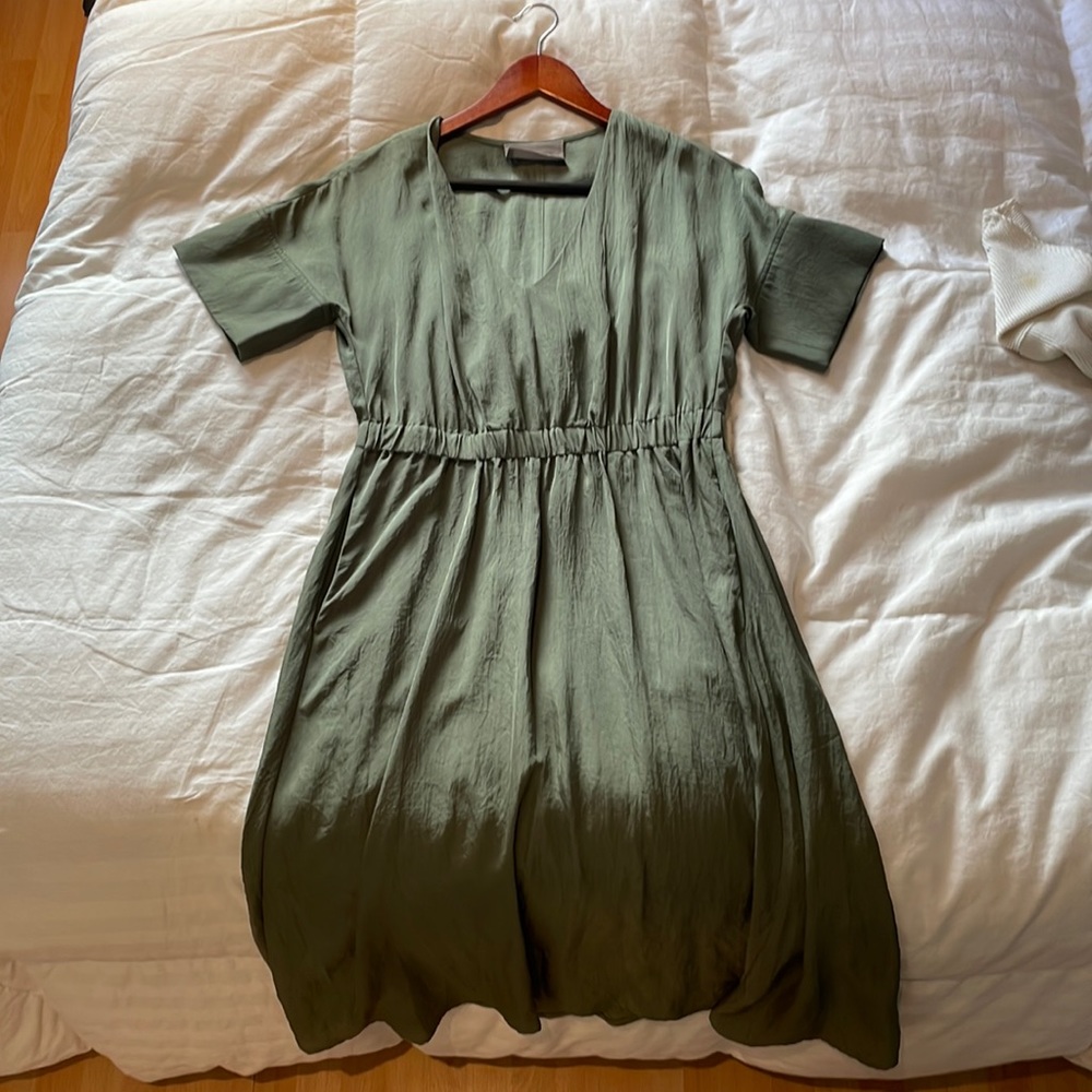 Everlane dress green size 4